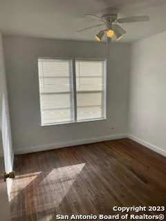 519 walton San Antonio, TX 78225